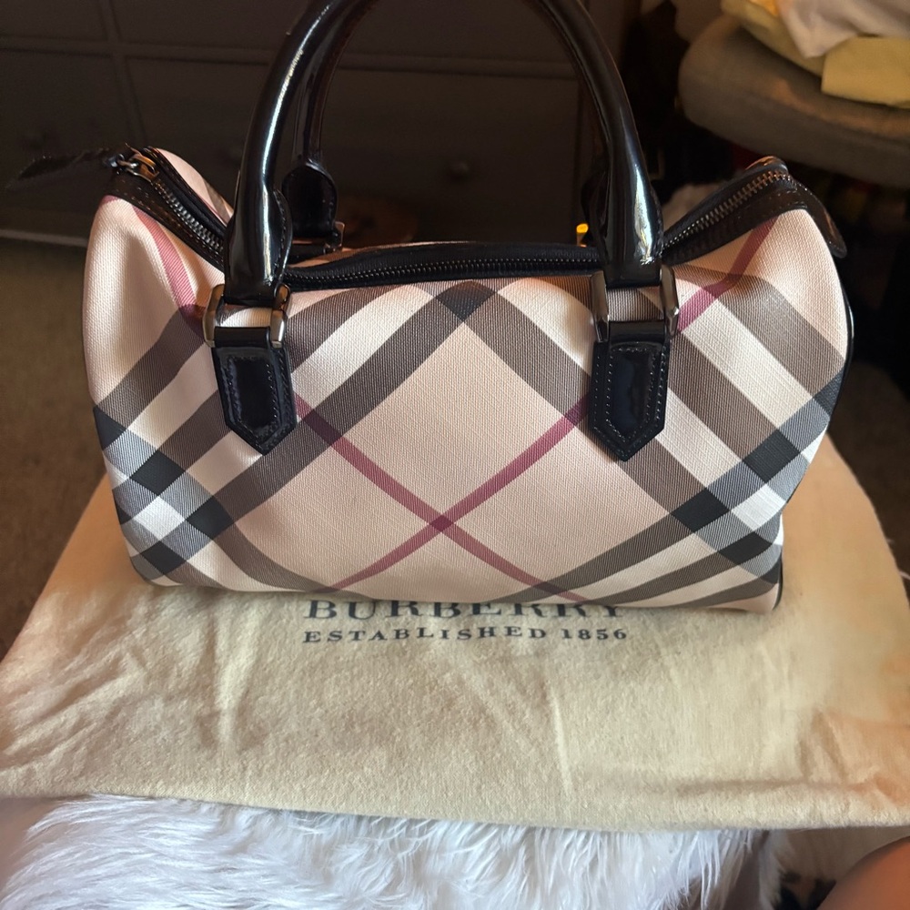 Burberry Nova Check Bowling Bag - Picture 2 of 8